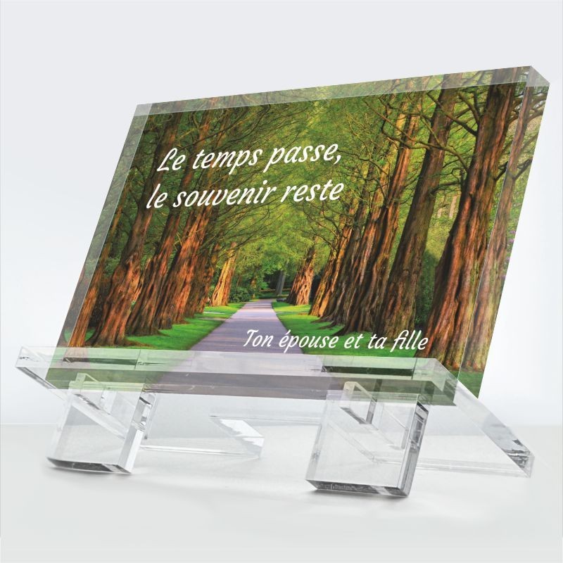 Plaque funéraire Chemin du souvenir en plexiglas 10 mm avec allée boisée et message affectif